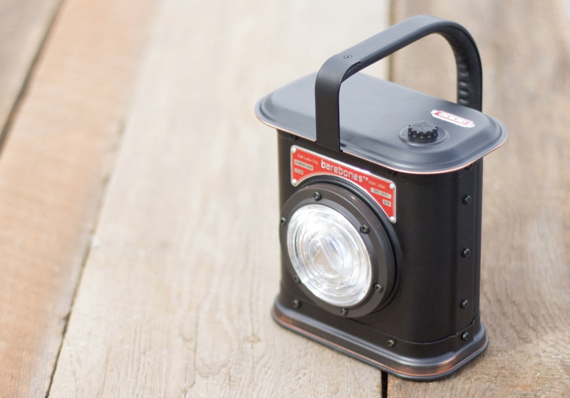Illustration for article titled Modern Conveniences Make This Retro Flashlight New Again